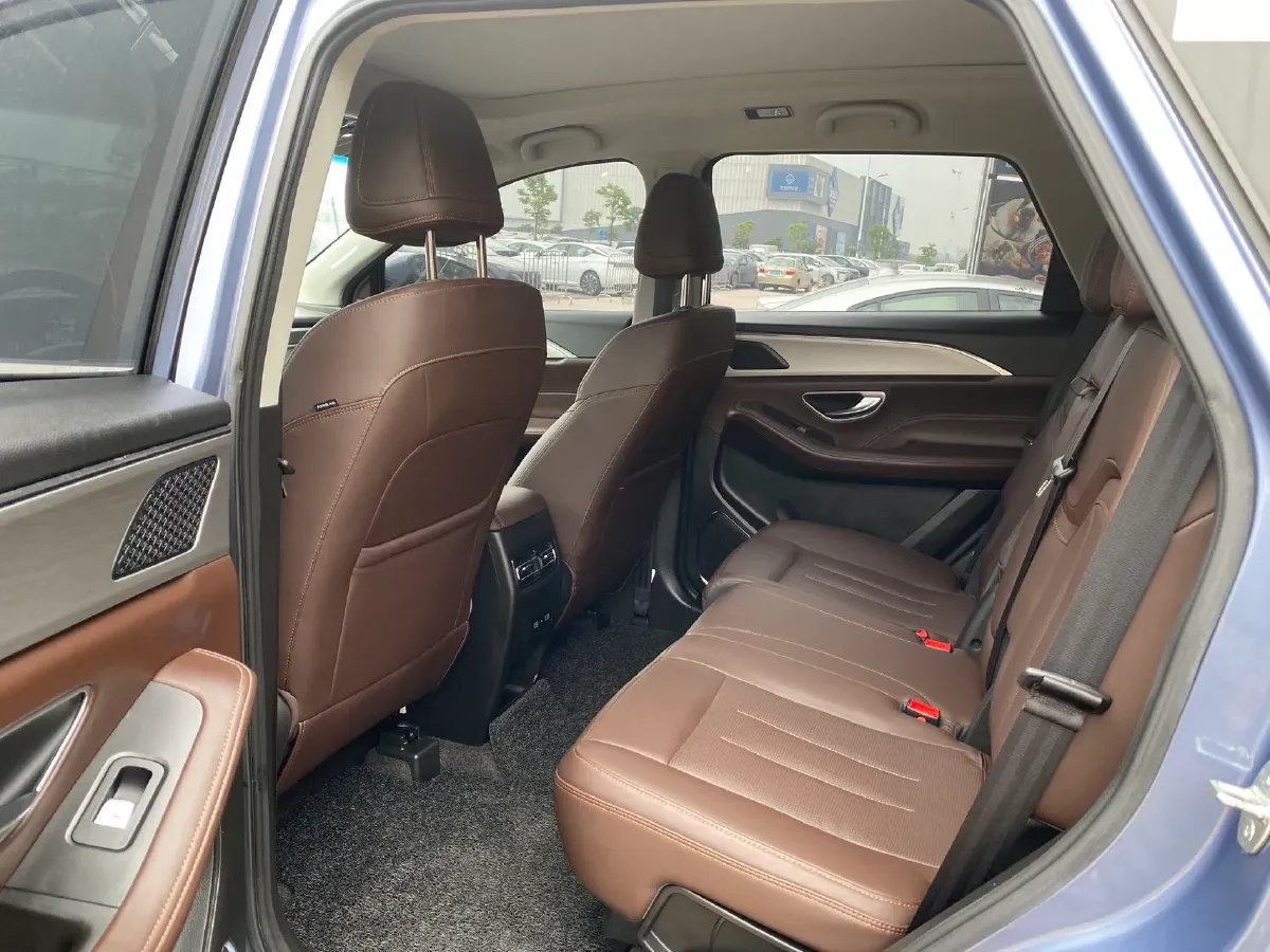 2021 Jetour X90 1.6T 197HP L4 7DCT,autocango,china used car exporter,china ev exporter,chinese used car exporter,chinese used ev exporter
