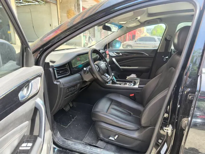 2021 Jetour X90 1.6T 197HP L4 7DCT,autocango,china used car exporter,china ev exporter,chinese used car exporter,chinese used ev exporter