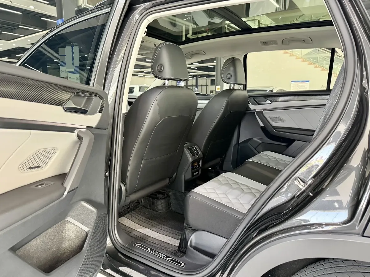 2023 Volkswagen Tayron 1.4T 150HP L4 7DCT,autocango,china used car exporter,china ev exporter,chinese used car exporter,chinese used ev exporter