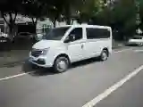 2023 MAXUS XinTu V80 2.0T 127HP L4 6MT