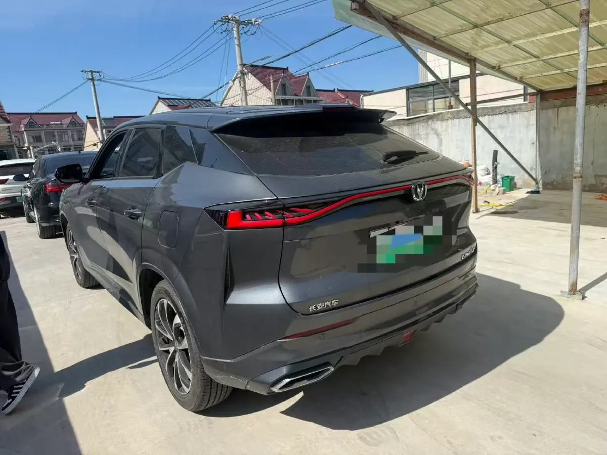2024 ChangAn UNI-Z 1.5L 98HP L4 E-CVT PHEV 18.4KWH,autocango,china used car exporter,china ev exporter,chinese used car exporter,chinese used ev exporter