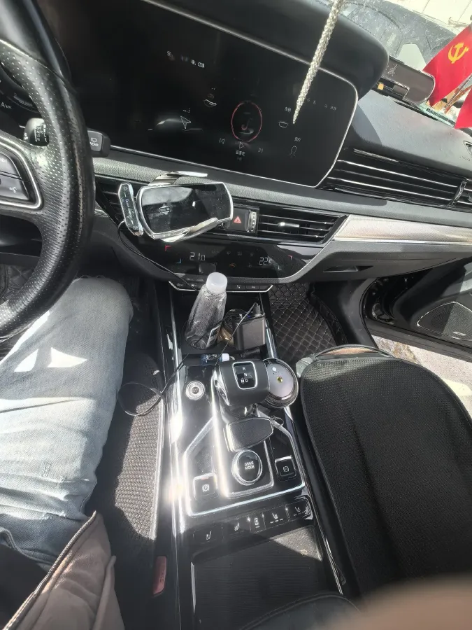 2022 HongQi HS5 2.0T 224HP L4 6AT,autocango,china used car exporter,china ev exporter,chinese used car exporter,chinese used ev exporter