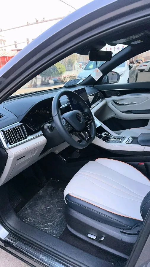 2021 Geely JiaJi 1.5T 177HP L3 7DCT PHEV 11.3KWH,autocango,china used car exporter,china ev exporter,chinese used car exporter,chinese used ev exporter