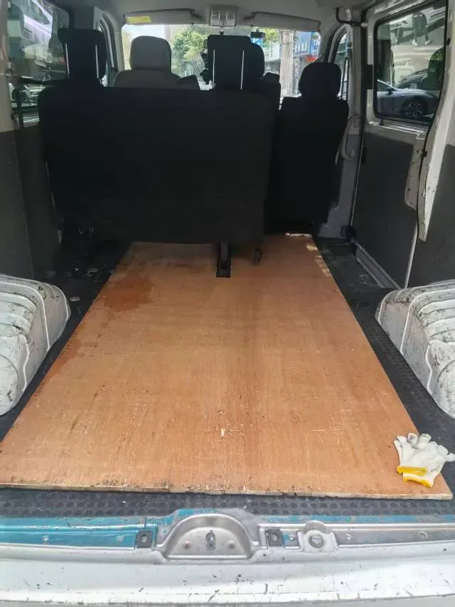 2019 MAXUS XinTu V80 2.5T 136HP L4 6MT,autocango,china used car exporter,china ev exporter,chinese used car exporter,chinese used ev exporter