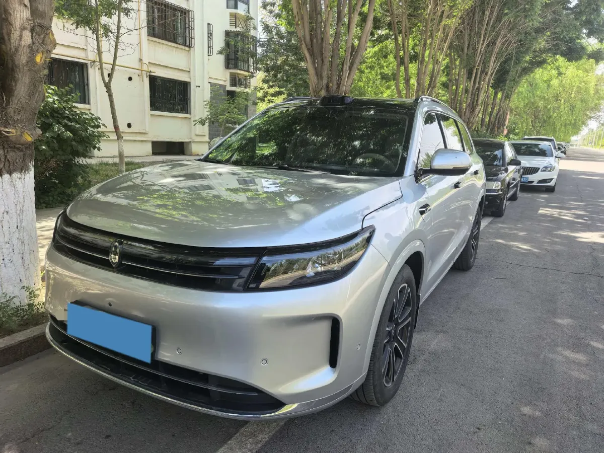 2024 AITO AITO M7 1.5T 152HP L4 REEV 40KWH,autocango,china used car exporter,china ev exporter,chinese used car exporter,chinese used ev exporter