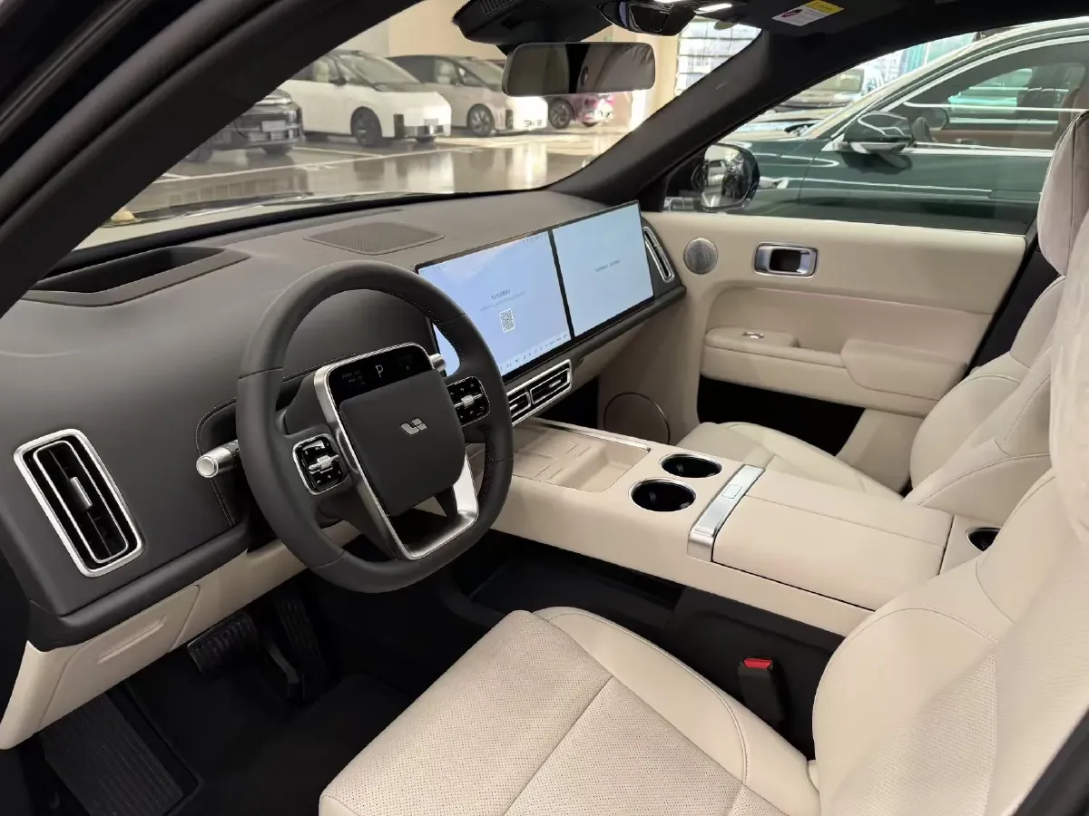 2024 Li L9 Range Extended 154HP REEV 52.3KWH,autocango,china used car exporter,china ev exporter,chinese used car exporter,chinese used ev exporter