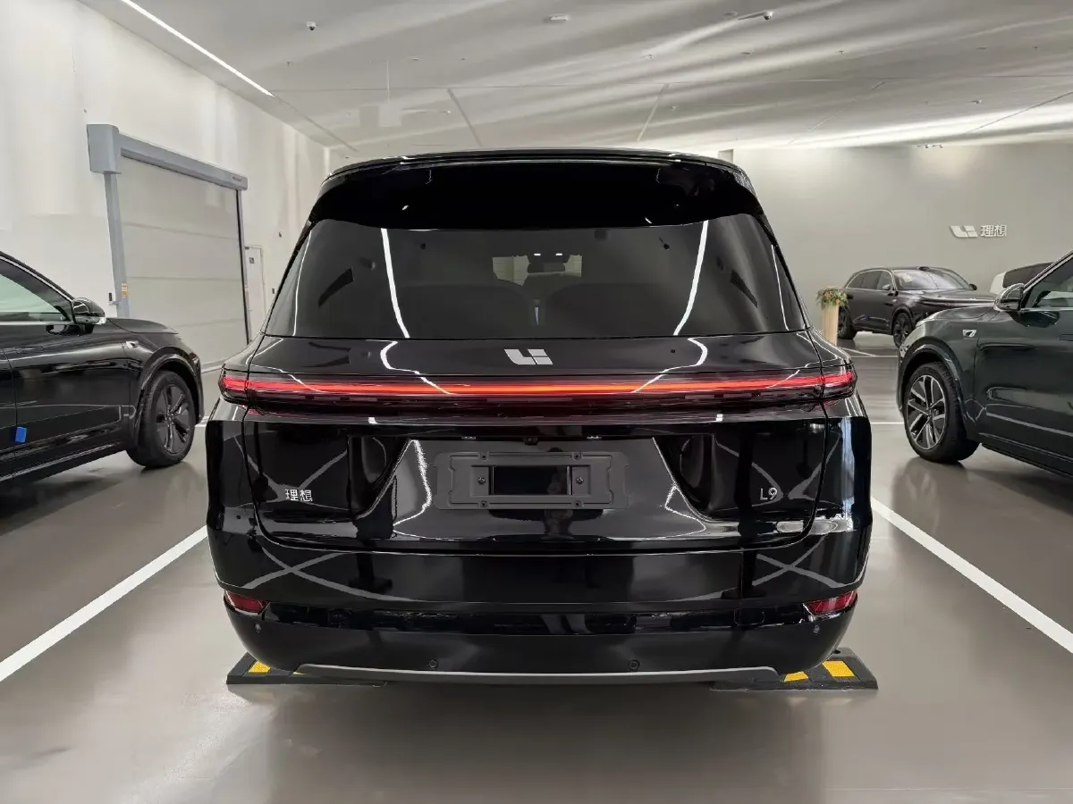 2024 Li L9 Range Extended 154HP REEV 52.3KWH,autocango,china used car exporter,china ev exporter,chinese used car exporter,chinese used ev exporter