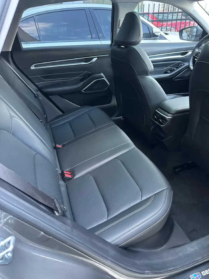 2022 Geely Emgrand 1.5L 114HP L4 CVT,autocango,china used car exporter,china ev exporter,chinese used car exporter,chinese used ev exporter