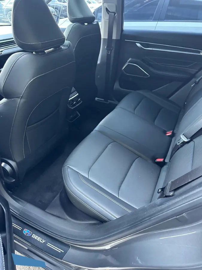 2022 Geely Emgrand 1.5L 114HP L4 CVT,autocango,china used car exporter,china ev exporter,chinese used car exporter,chinese used ev exporter