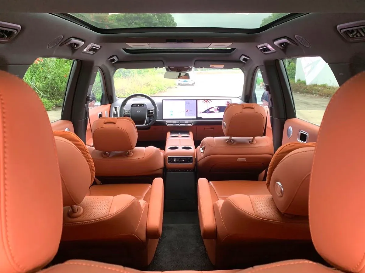 2024 Land Rover Range Rover Evoque 1.5T 200HP L3 8AT PHEV 15.5KWH,autocango,china used car exporter,china ev exporter,chinese used car exporter,chinese used ev exporter