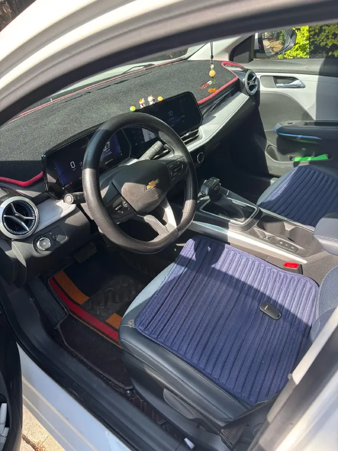 2023 Chevrolet Monza 1.5L 113HP L4 6DCT,autocango,china used car exporter,china ev exporter,chinese used car exporter,chinese used ev exporter