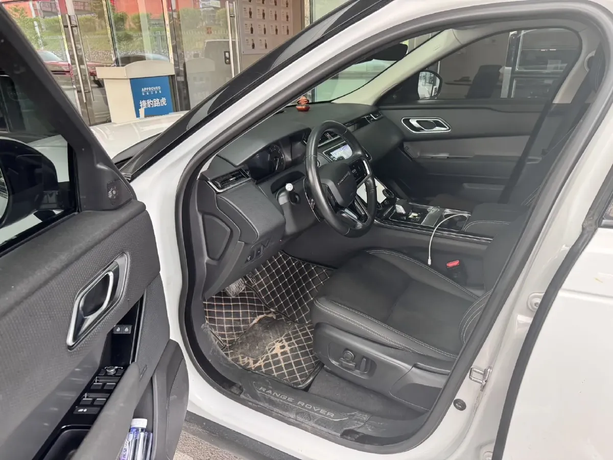 2022 Land Rover Range Rover Velar 2.0T 250HP L4 8AT,autocango,china used car exporter,china ev exporter,chinese used car exporter,chinese used ev exporter