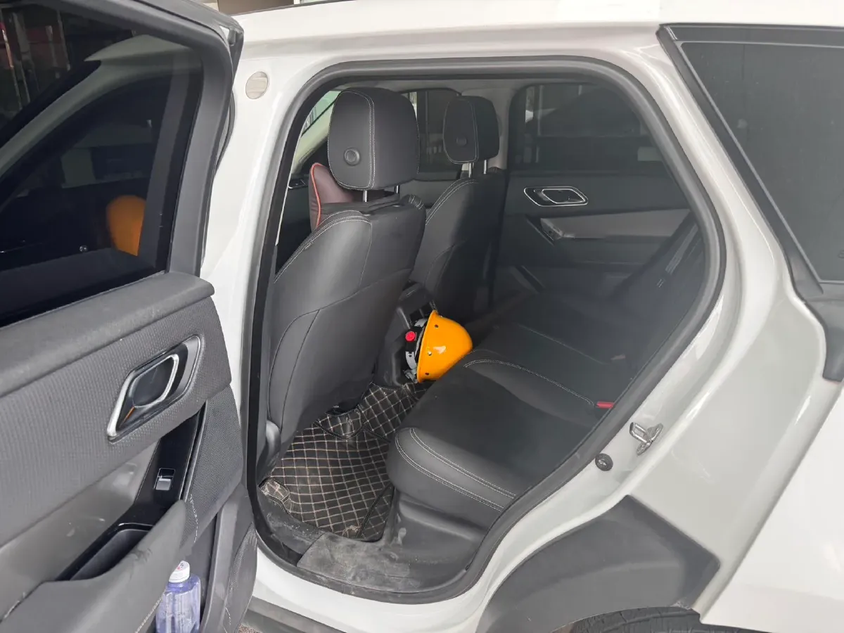 2022 Land Rover Range Rover Velar 2.0T 250HP L4 8AT,autocango,china used car exporter,china ev exporter,chinese used car exporter,chinese used ev exporter