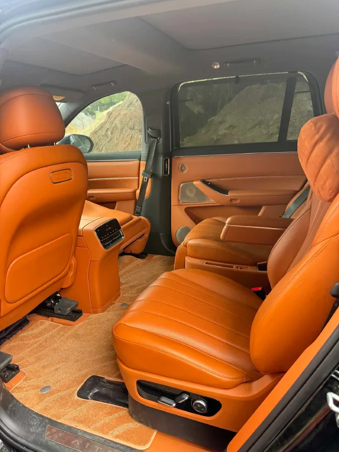 2025 AITO AITO M8 BEV,autocango,china used car exporter,china ev exporter,chinese used car exporter,chinese used ev exporter