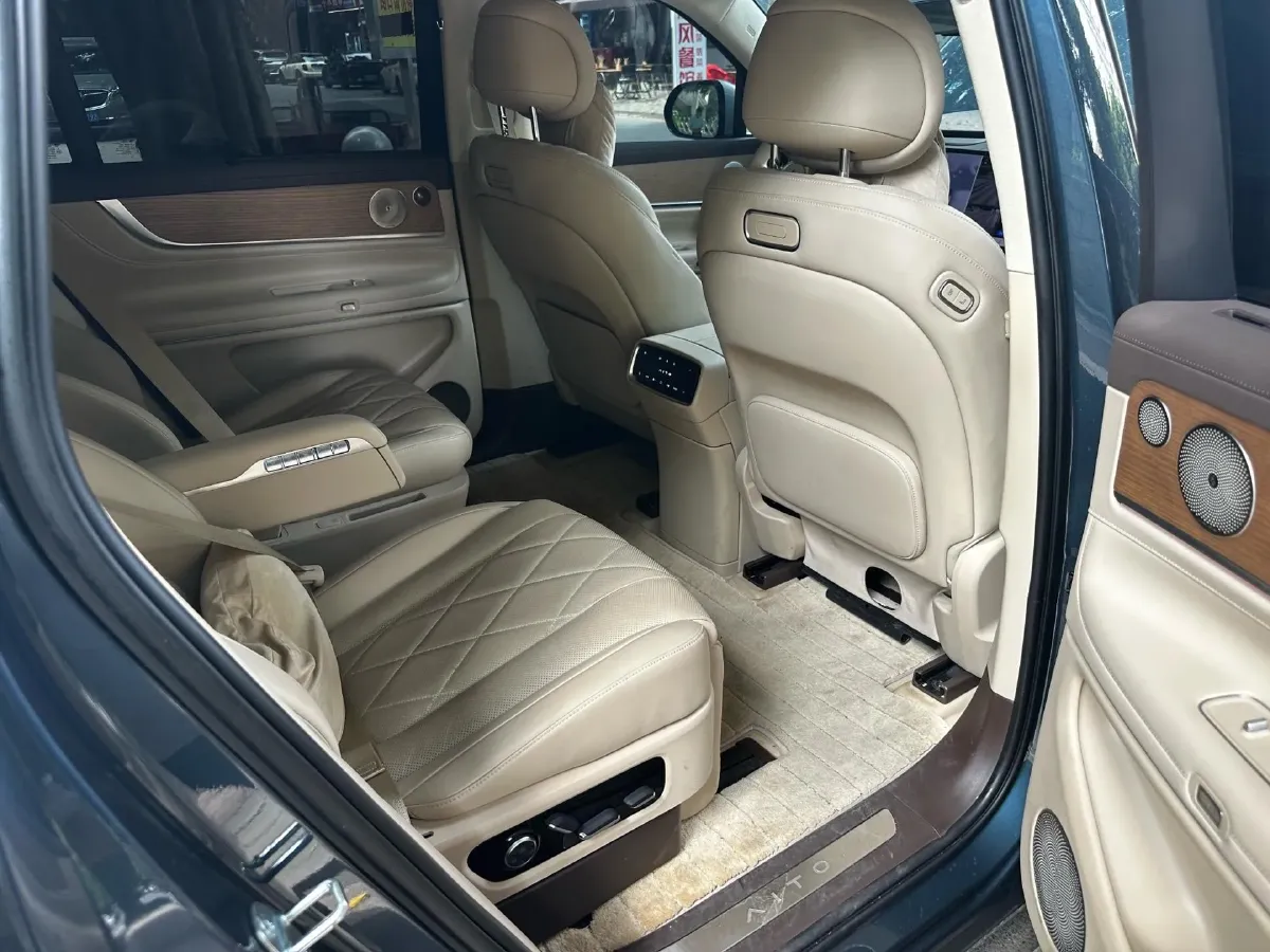 2024 HIMA AITO M9 1.5T 152HP L4 REEV 52KWH,autocango,china used car exporter,china ev exporter,chinese used car exporter,chinese used ev exporter