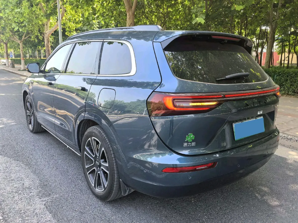 2024 AITO AITO M7 1.5T 152HP L4 REEV 42KWH,autocango,china used car exporter,china ev exporter,chinese used car exporter,chinese used ev exporter