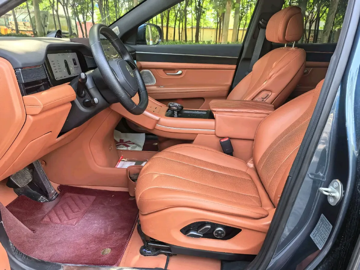 2024 AITO AITO M7 1.5T 152HP L4 REEV 42KWH,autocango,china used car exporter,china ev exporter,chinese used car exporter,chinese used ev exporter