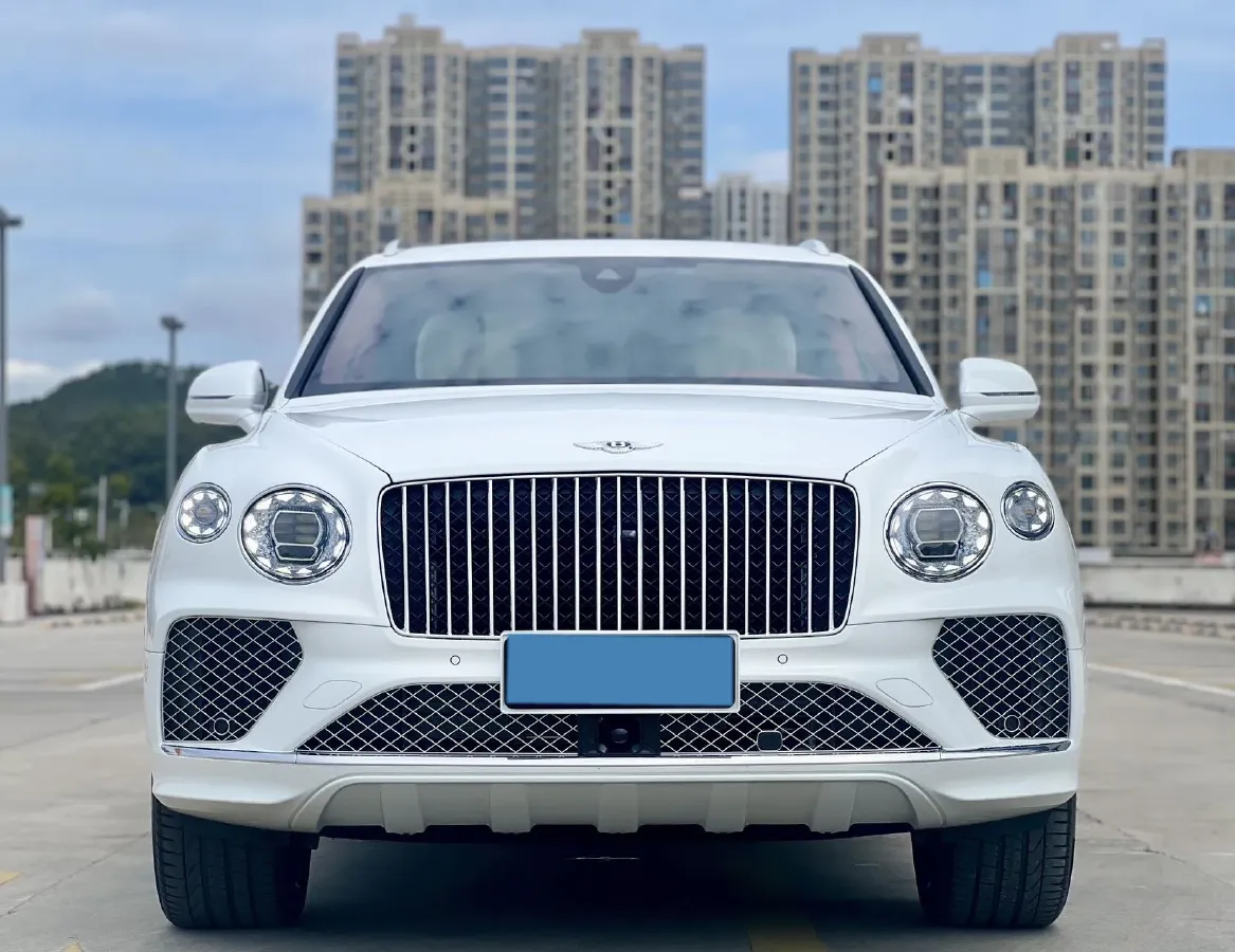 2024 Bentley Bentayga 4.0T 550HP V8 8AT,autocango,china used car exporter,china ev exporter,chinese used car exporter,chinese used ev exporter