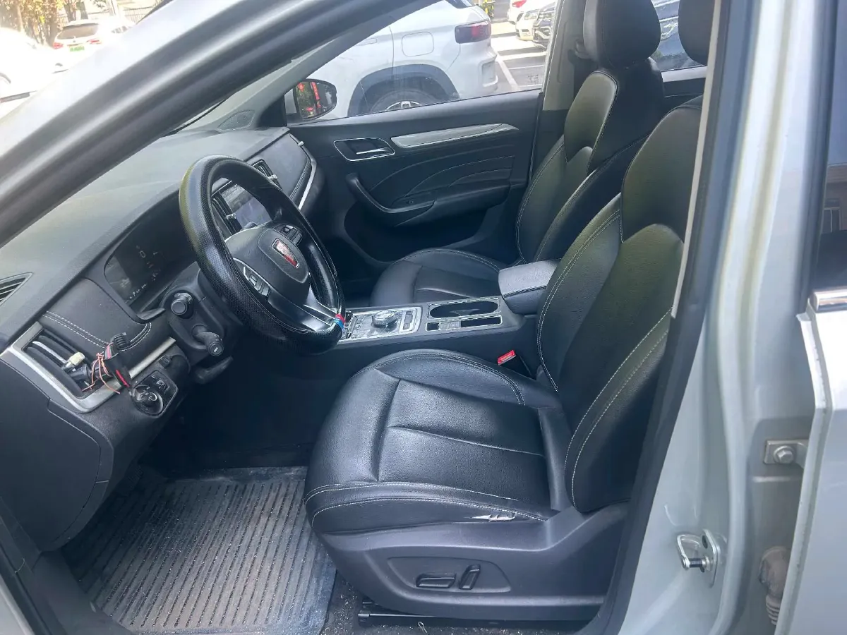2019 Roewe i6 1.5T 169HP L4 AMT PHEV 9.1KWH,autocango,china used car exporter,china ev exporter,chinese used car exporter,chinese used ev exporter