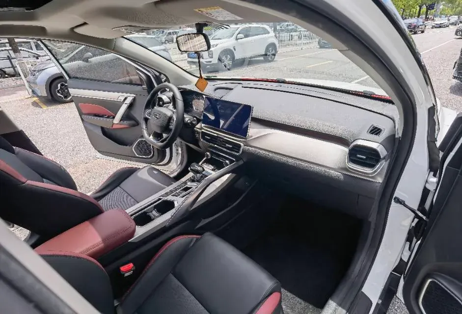 2021 Geely Coolray 1.4T 141HP L4 6DCT,autocango,china used car exporter,china ev exporter,chinese used car exporter,chinese used ev exporter