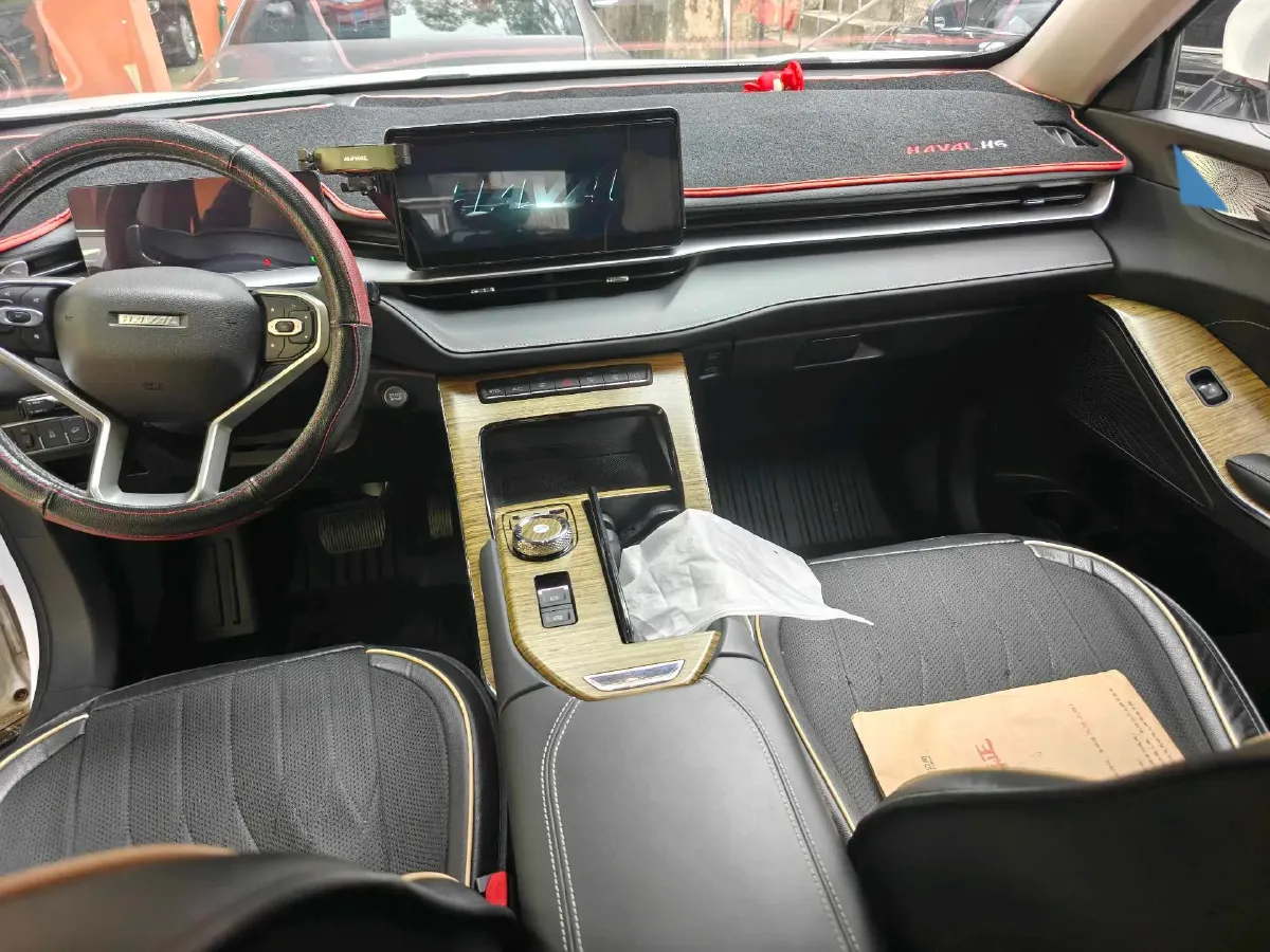 2021 Haval H6 1.5T 169HP L4 7DCT,autocango,china used car exporter,china ev exporter,chinese used car exporter,chinese used ev exporter