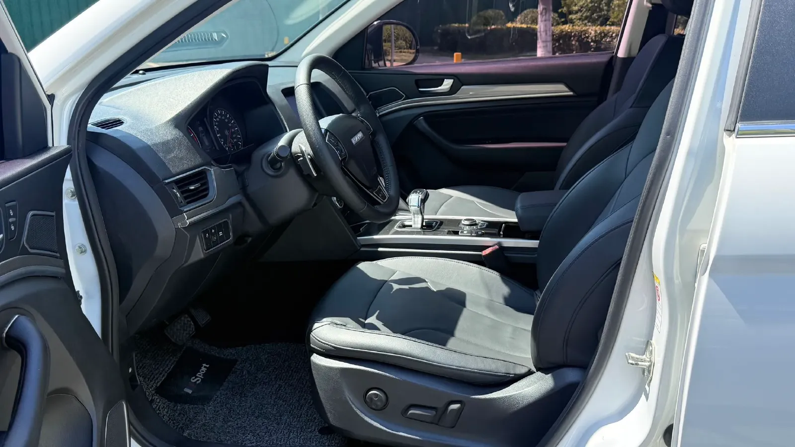 2018 Haval H6 1.5T 150HP L4 7DCT,autocango,china used car exporter,china ev exporter,chinese used car exporter,chinese used ev exporter