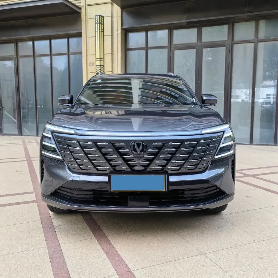 2025 ChangAn CS75 Plus 1.5T 192HP L4 8AT,autocango,china used car exporter,china ev exporter,chinese used car exporter,chinese used ev exporter