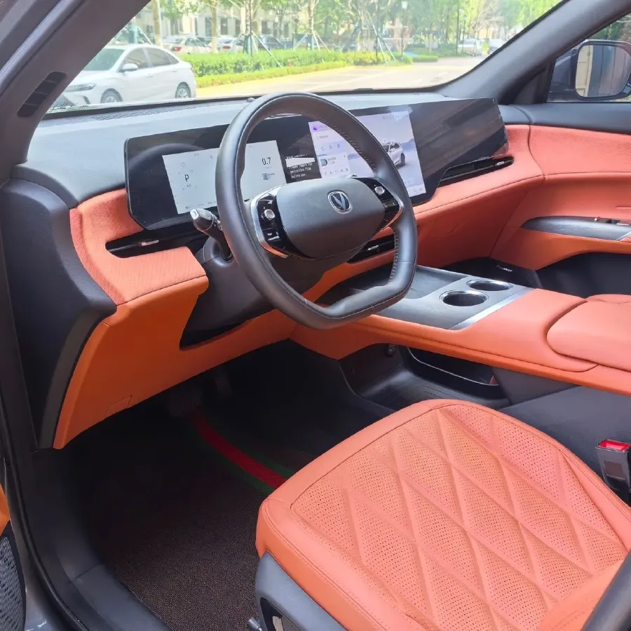 2025 ChangAn CS75 Plus 1.5T 192HP L4 8AT,autocango,china used car exporter,china ev exporter,chinese used car exporter,chinese used ev exporter