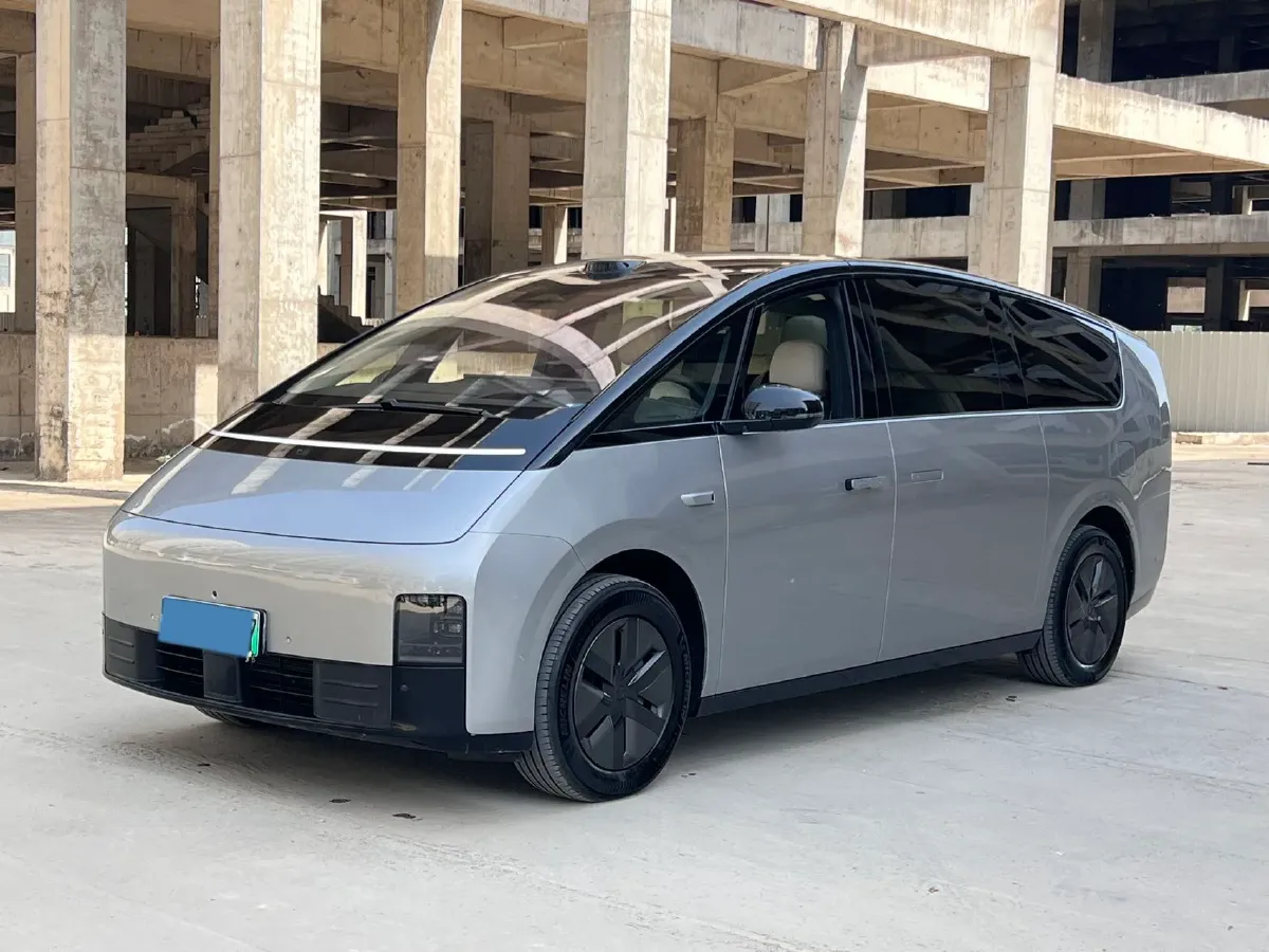 2025 Li MEGA BEV,autocango,china used car exporter,china ev exporter,chinese used car exporter,chinese used ev exporter