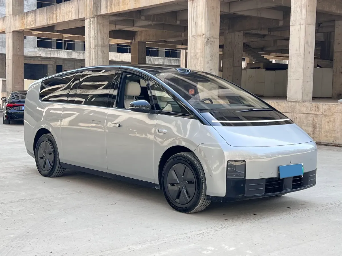 2025 Li MEGA BEV,autocango,china used car exporter,china ev exporter,chinese used car exporter,chinese used ev exporter