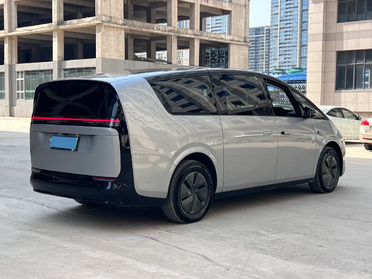 2025 Li MEGA BEV,autocango,china used car exporter,china ev exporter,chinese used car exporter,chinese used ev exporter