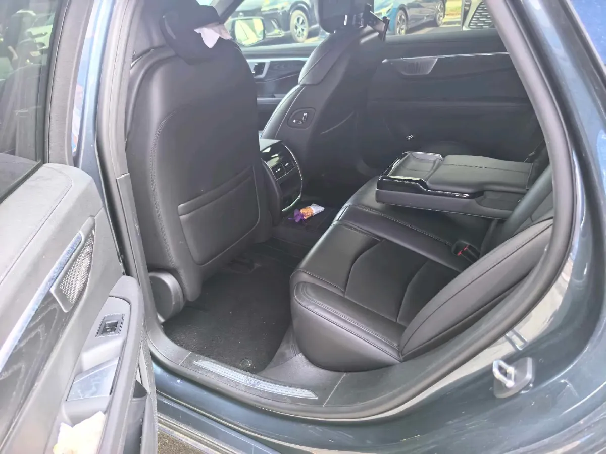 2023 Cadillac CT6 2.0T 237HP L4 10AT,autocango,china used car exporter,china ev exporter,chinese used car exporter,chinese used ev exporter