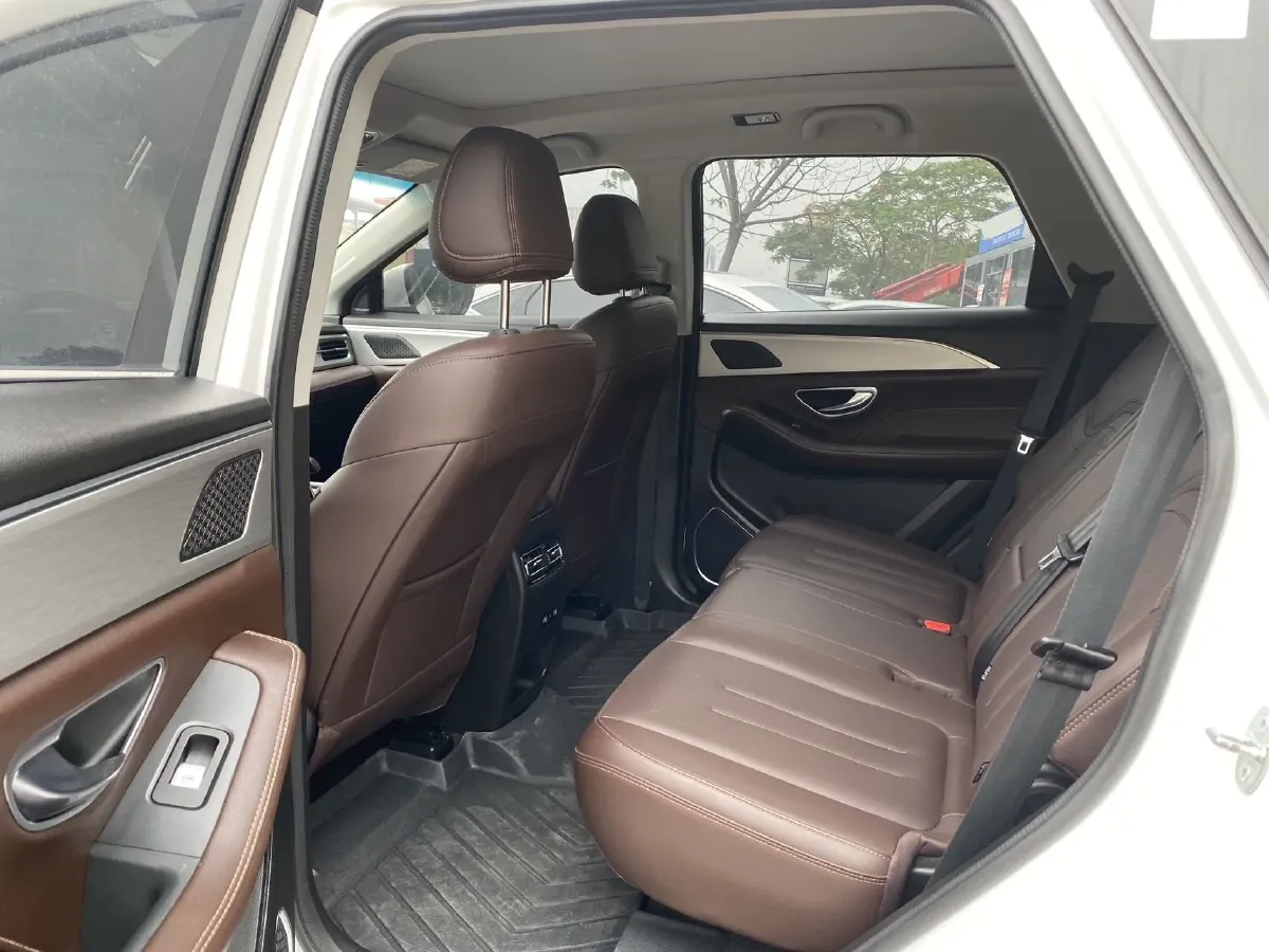 2023 Jetour X90 Plus 1.6T 197HP L4 7DCT,autocango,china used car exporter,china ev exporter,chinese used car exporter,chinese used ev exporter