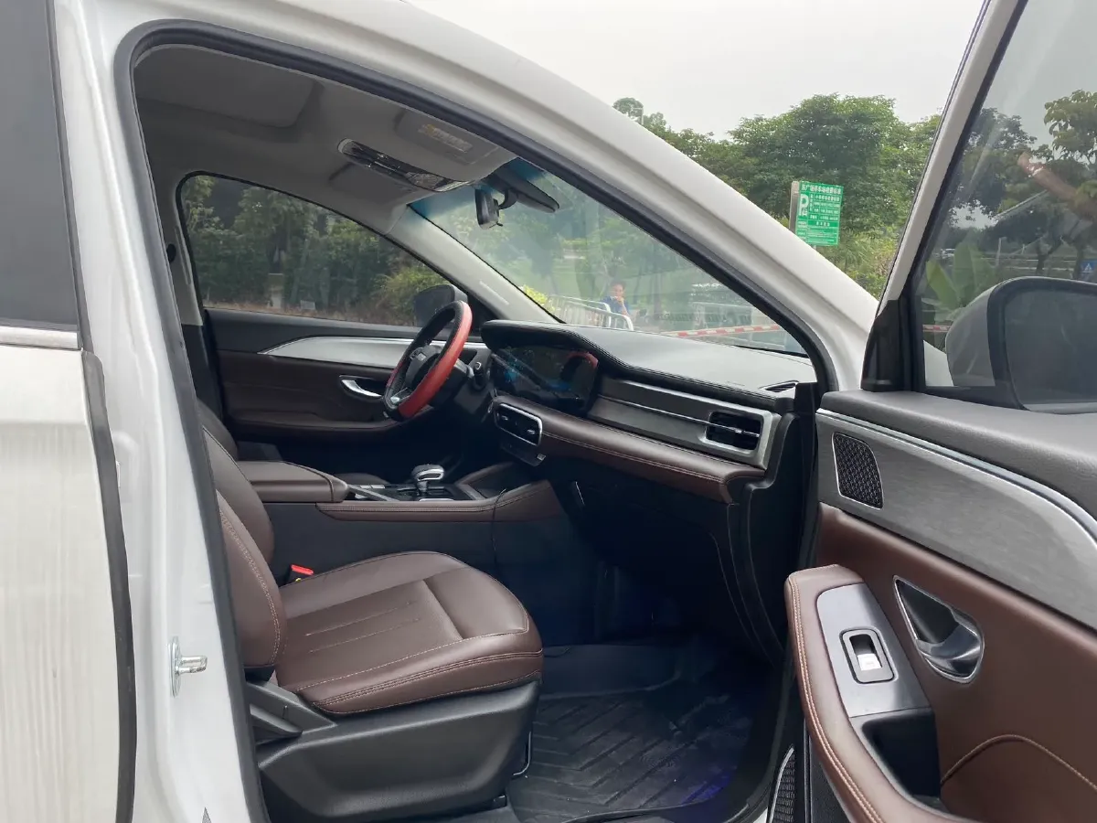 2023 Jetour X90 Plus 1.6T 197HP L4 7DCT,autocango,china used car exporter,china ev exporter,chinese used car exporter,chinese used ev exporter