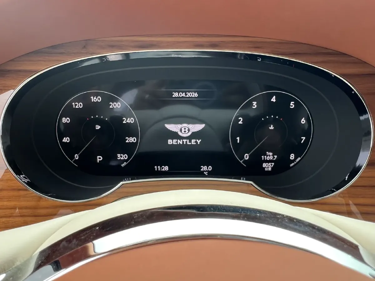 2022 Bentley Bentayga 4.0T 550HP V8 8AT,autocango,china used car exporter,china ev exporter,chinese used car exporter,chinese used ev exporter
