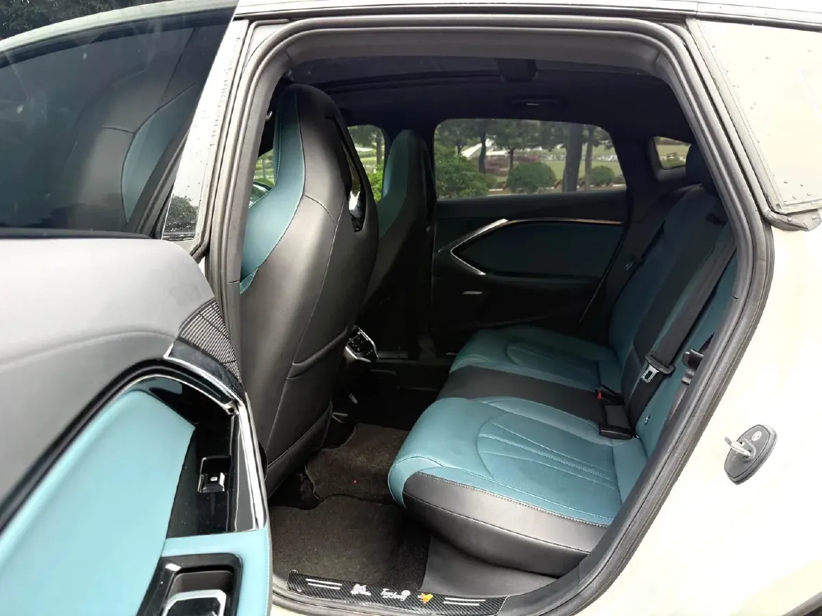 2023 MG 7 1.5T 188HP L4 7DCT,autocango,china used car exporter,china ev exporter,chinese used car exporter,chinese used ev exporter