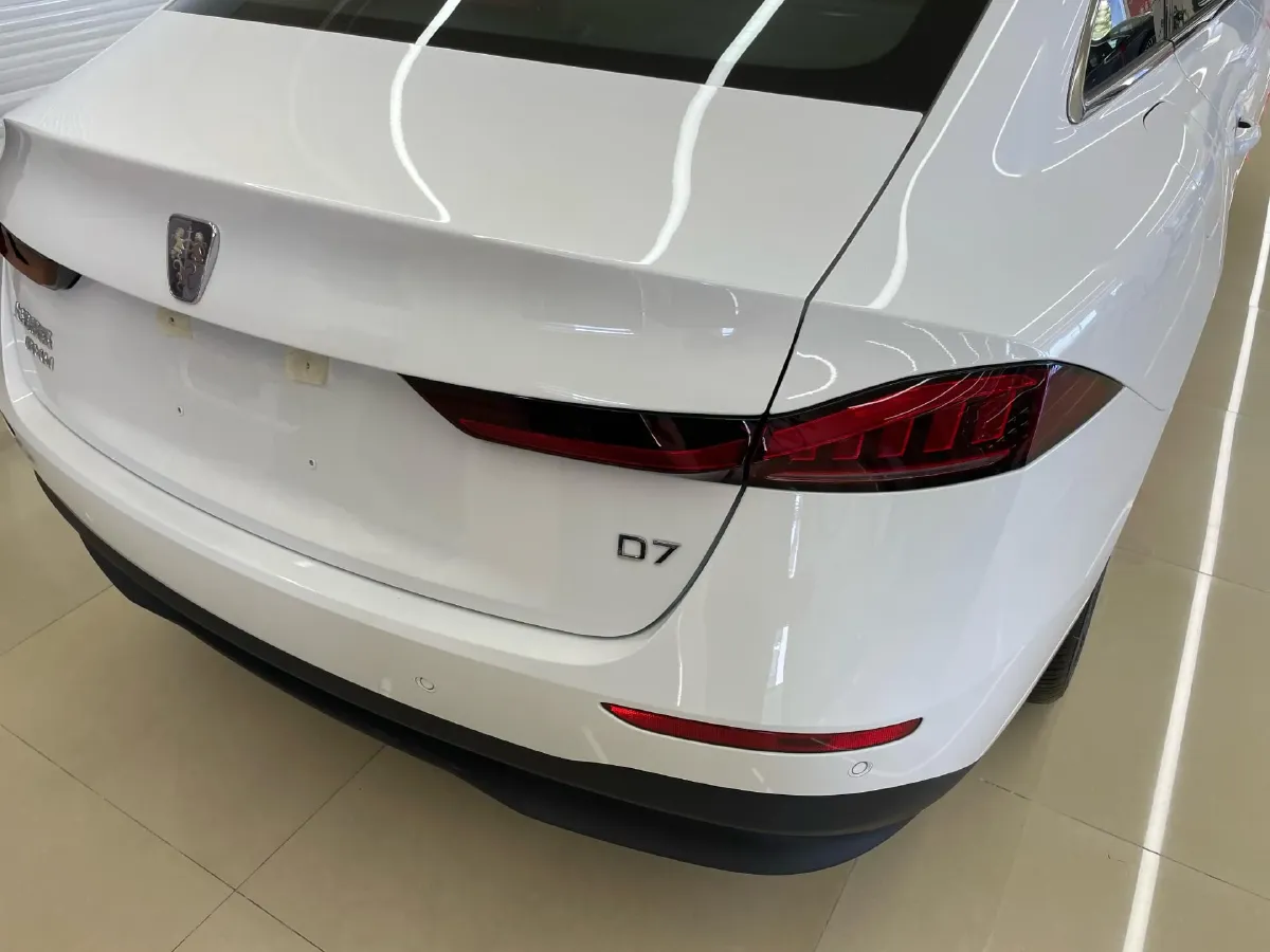 2025 Roewe D7 1.5L 112HP L4 1DHT PHEV 19.7KWH,autocango,china used car exporter,china ev exporter,chinese used car exporter,chinese used ev exporter