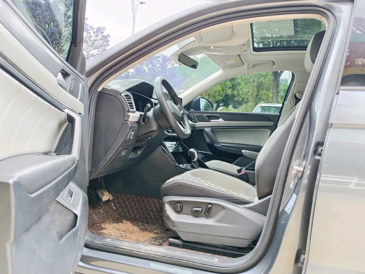 2023 Volkswagen Tayron 1.5T 160HP L4 7DCT,autocango,china used car exporter,china ev exporter,chinese used car exporter,chinese used ev exporter