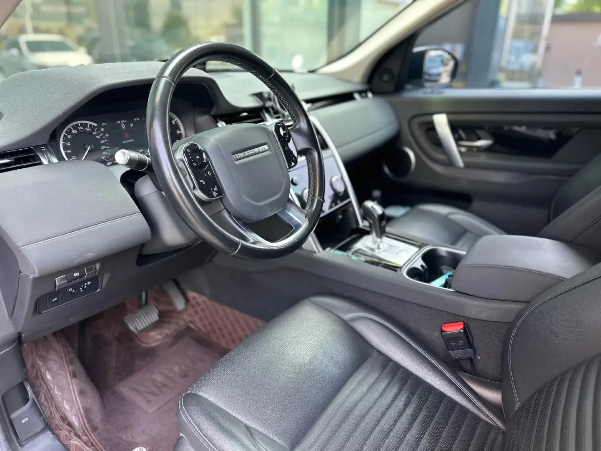 2020 Land Rover Discovery Sport 2.0T 200HP L4 9AT,autocango,china used car exporter,china ev exporter,chinese used car exporter,chinese used ev exporter