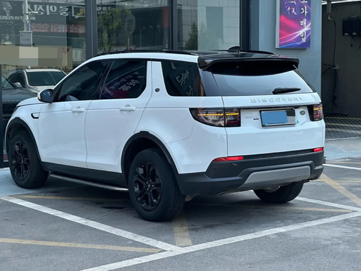 2020 Land Rover Discovery Sport 2.0T 200HP L4 9AT,autocango,china used car exporter,china ev exporter,chinese used car exporter,chinese used ev exporter
