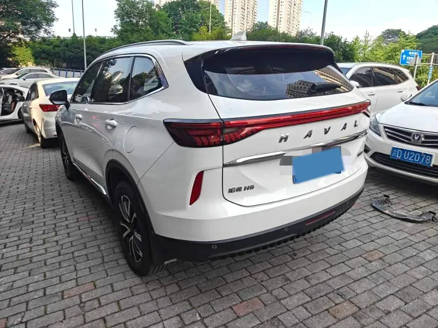 2021 Haval H6 1.5T 169HP L4 7DCT,autocango,china used car exporter,china ev exporter,chinese used car exporter,chinese used ev exporter