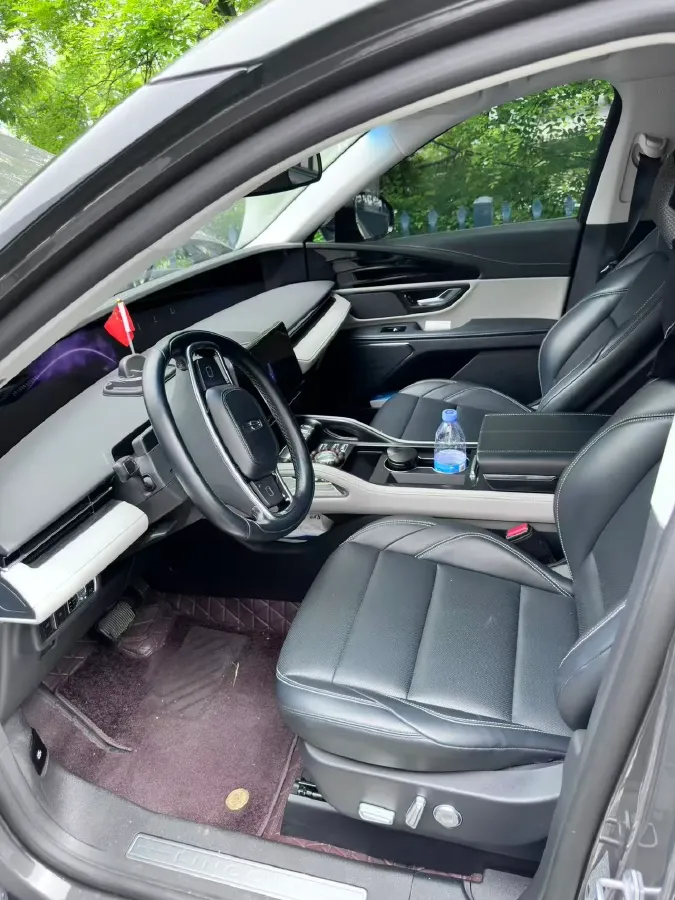 2023 Lincoln Nautilus 2.0T 261HP L4 8AT,autocango,china used car exporter,china ev exporter,chinese used car exporter,chinese used ev exporter