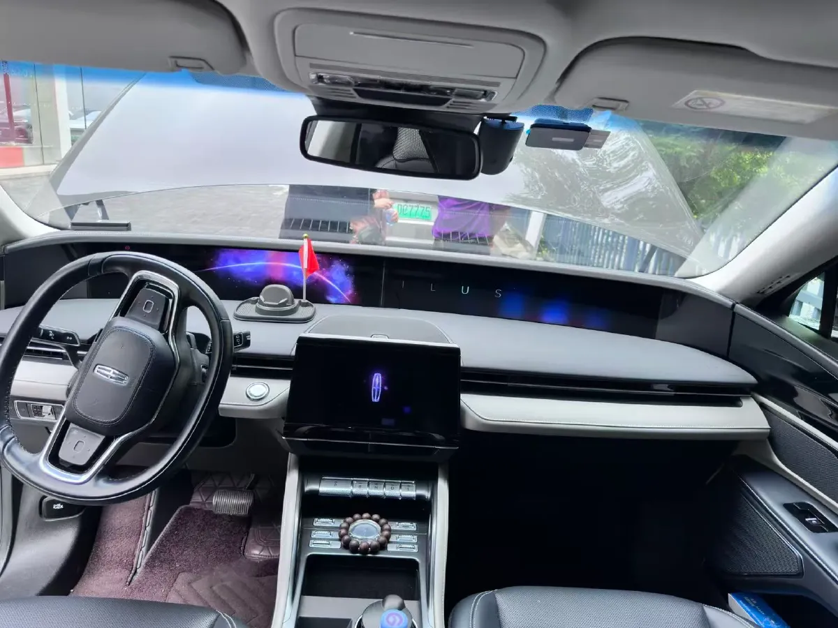 2023 Lincoln Nautilus 2.0T 261HP L4 8AT,autocango,china used car exporter,china ev exporter,chinese used car exporter,chinese used ev exporter