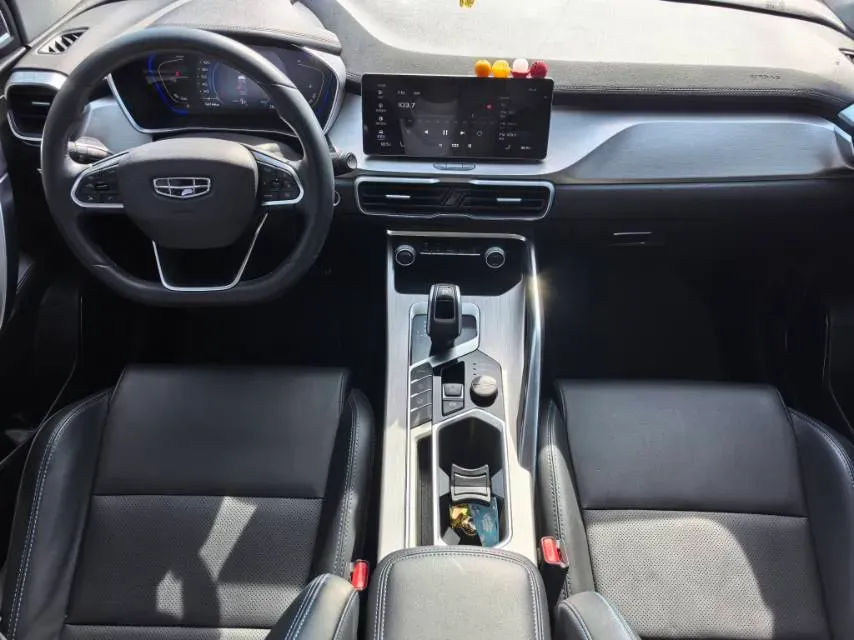 2020 Geely Emgrand GT 1.5T 180HP L3 7DCT,autocango,china used car exporter,china ev exporter,chinese used car exporter,chinese used ev exporter