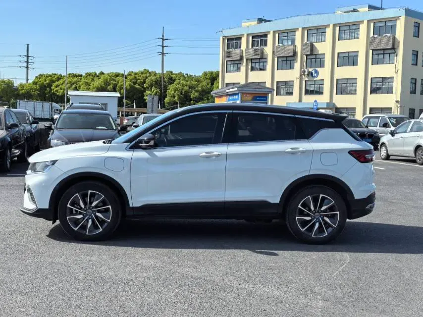 2020 Geely Emgrand GT 1.5T 180HP L3 7DCT,autocango,china used car exporter,china ev exporter,chinese used car exporter,chinese used ev exporter