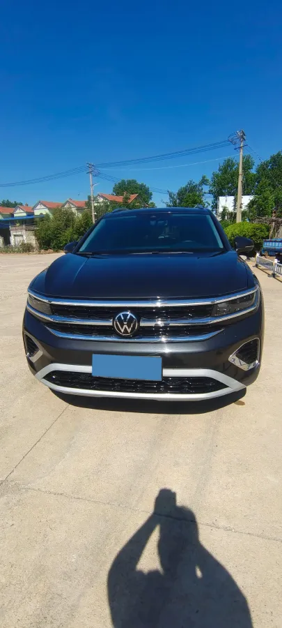 2021 Volkswagen Talagon 2.0T 220HP L4 7DCT,autocango,china used car exporter,china ev exporter,chinese used car exporter,chinese used ev exporter