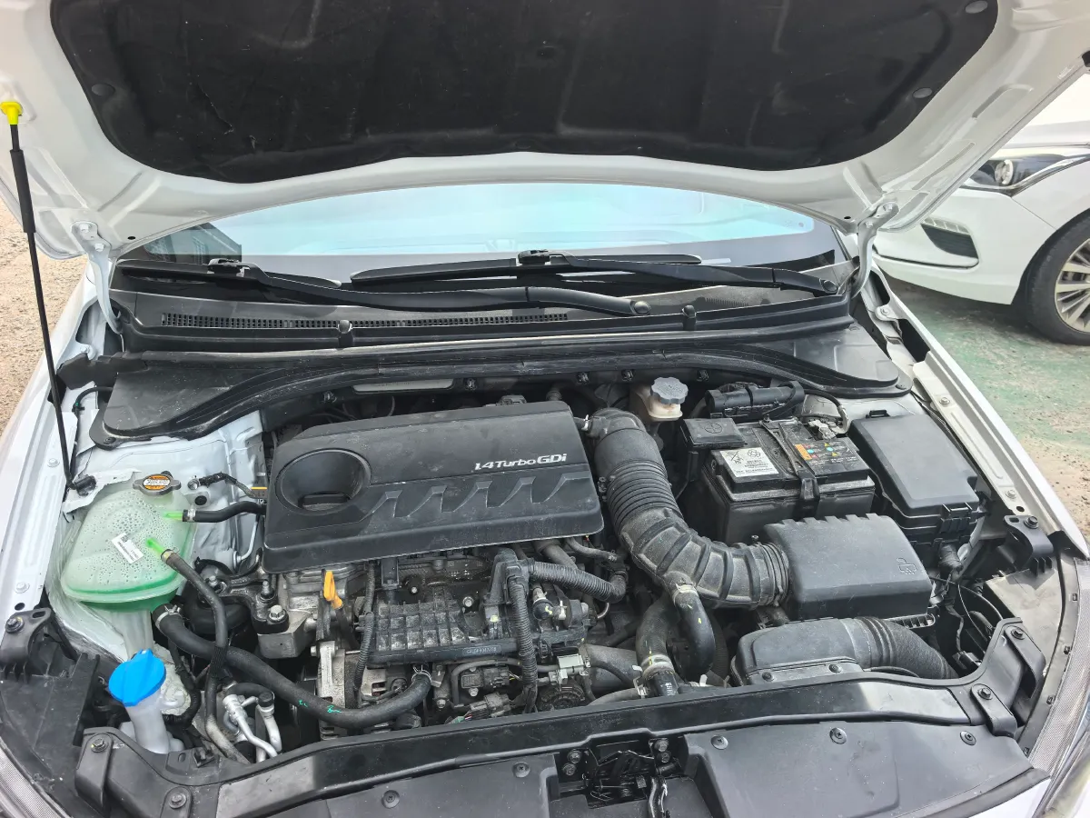 2019 Hyundai Elantra 1.4T 130HP L4 7DCT,autocango,china used car exporter,china ev exporter,chinese used car exporter,chinese used ev exporter