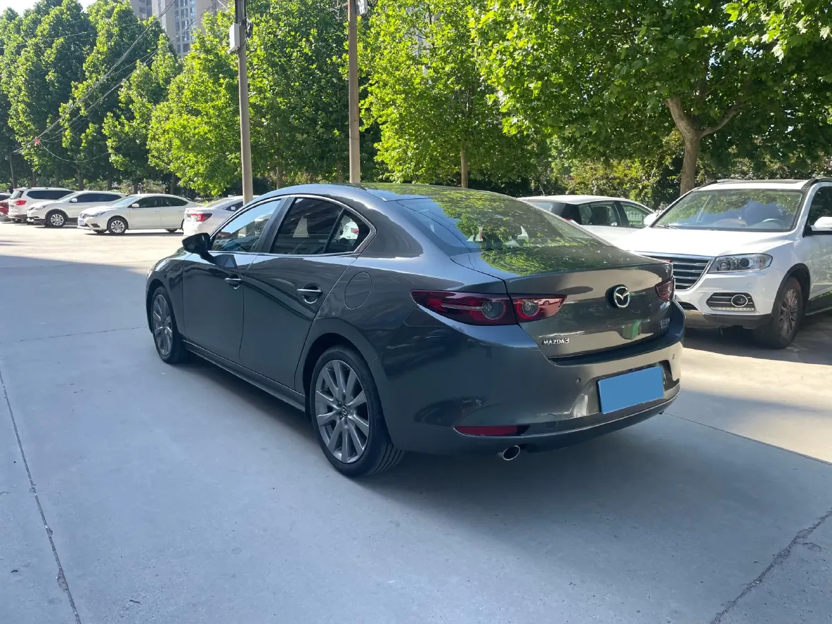 2022 Mazda 3 Axela 2.0L 158HP L4 6AT,autocango,china used car exporter,china ev exporter,chinese used car exporter,chinese used ev exporter