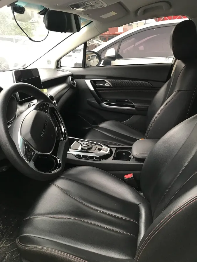 2022 Bestune B70 2.0T 224HP L4 6AT,autocango,china used car exporter,china ev exporter,chinese used car exporter,chinese used ev exporter