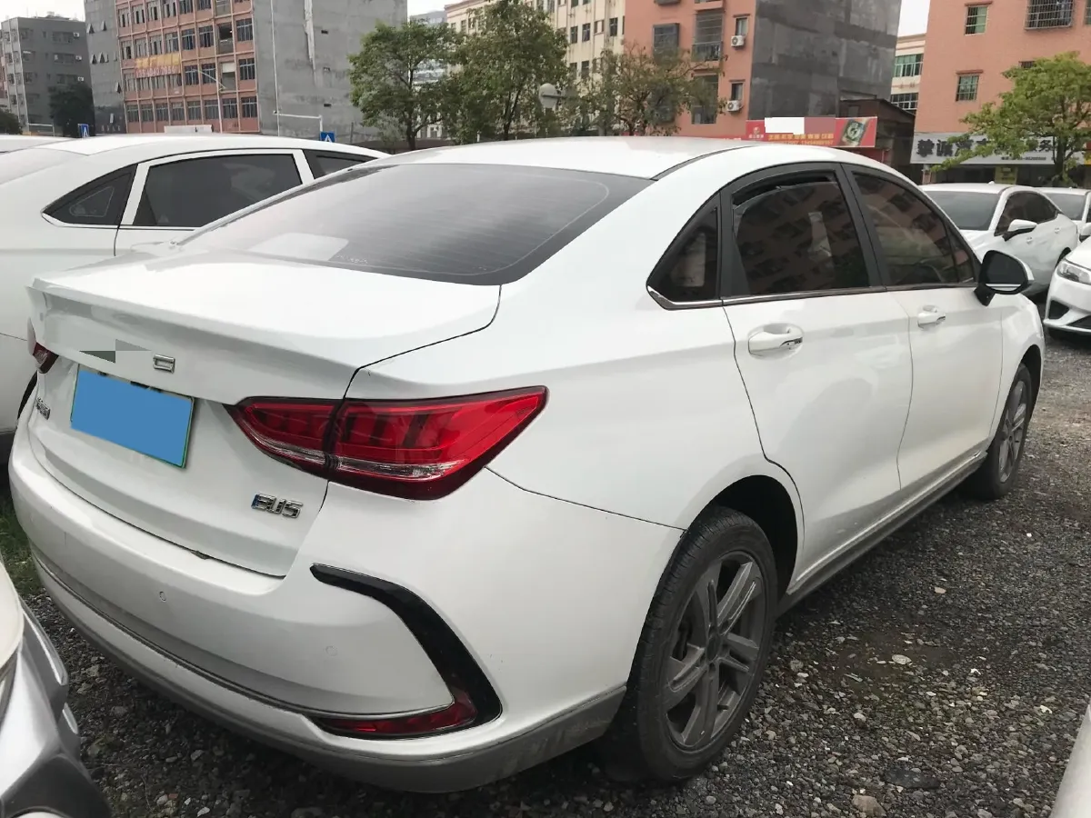 2022 Bestune B70 2.0T 224HP L4 6AT,autocango,china used car exporter,china ev exporter,chinese used car exporter,chinese used ev exporter